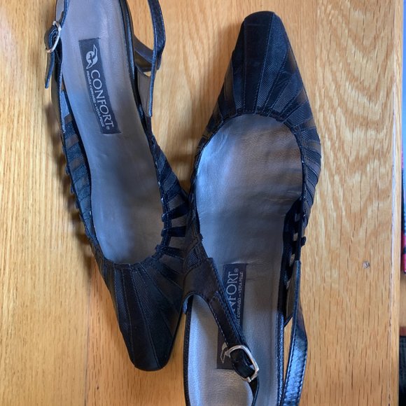 Retro Vero Cuoio Black High Heel Shoes - Picture 2 of 4